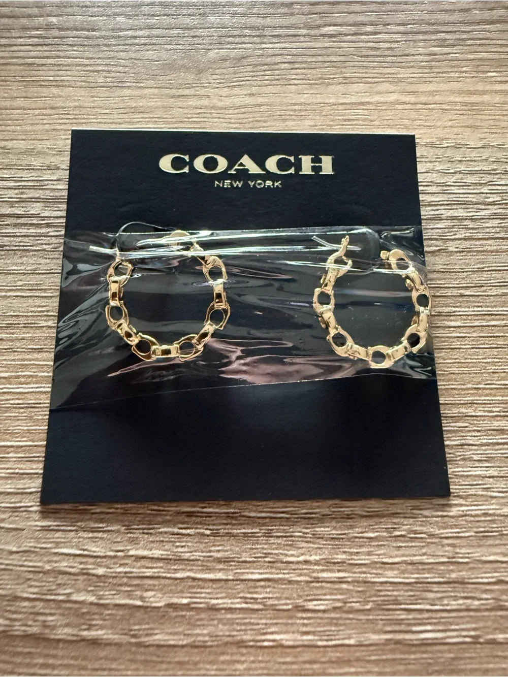 COACH Linked C Hoop Earrings - Picture 3 of 4